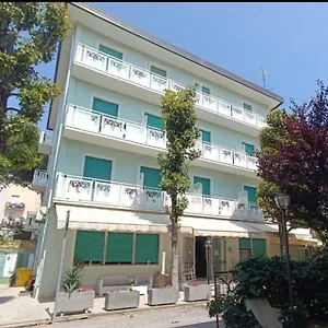 hotel-sabrina-nord.riccione-hotels.org/